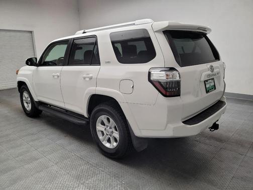 Super White 2018 Toyota 4Runner SR5