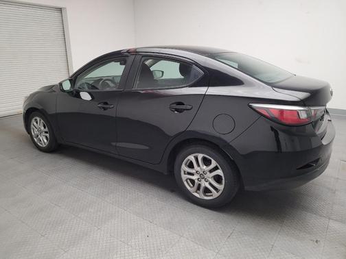 2017 Toyota Yaris iA Base