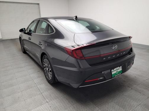 Gray 2021 Hyundai SONATA Hybrid SE