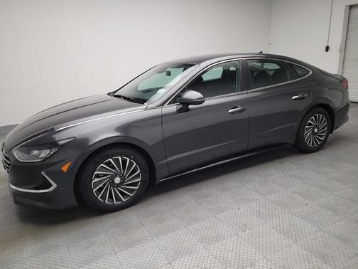Gray 2021 Hyundai SONATA Hybrid SE