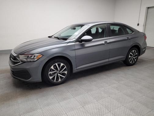 Platinum Gray Metallic 2024 Volkswagen Jetta 1.5T S