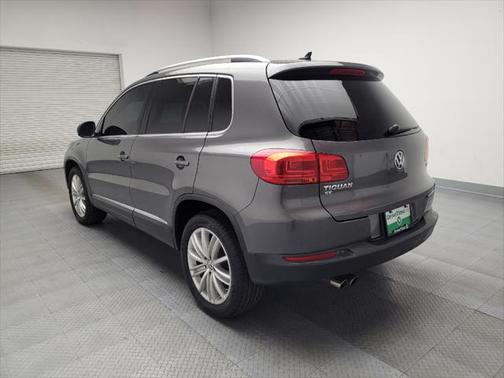 2016 Volkswagen Tiguan SE