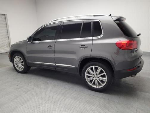 2016 Volkswagen Tiguan SE