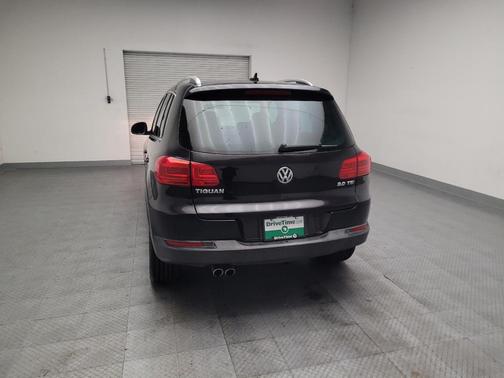 Black 2015 Volkswagen Tiguan SEL