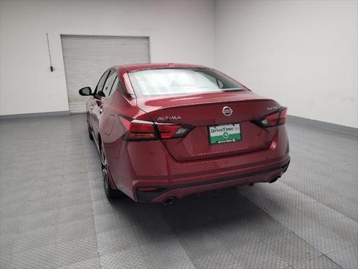 2020 Nissan Altima Platinum FWD