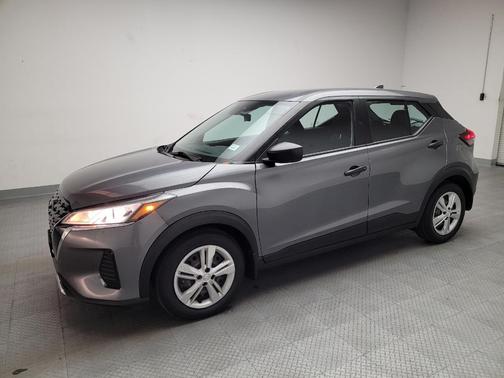 2022 Nissan Kicks S