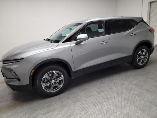 Sterling Gray Metallic 2024 Chevrolet Blazer 2LT