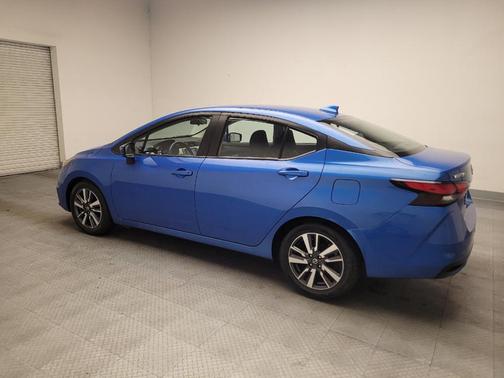 Electric Blue Metallic 2021 Nissan Versa 1.6 SV