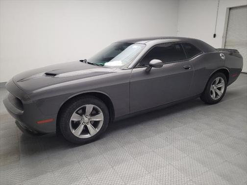 2019 Dodge Challenger SXT