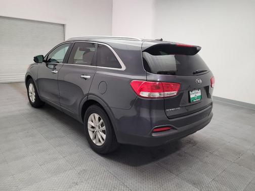 Platinum Graphite 2017 Kia Sorento LX