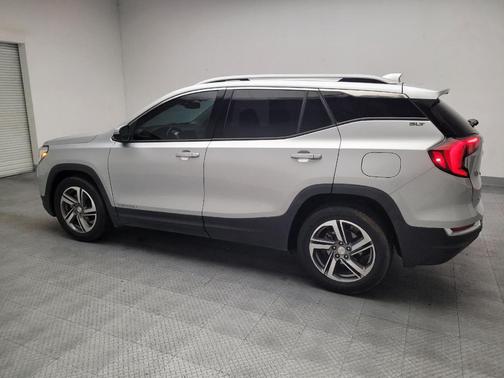 Quicksilver Metallic 2020 GMC Terrain SLT