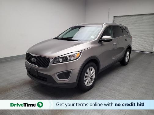 Titanium Silver 2017 Kia Sorento LX
