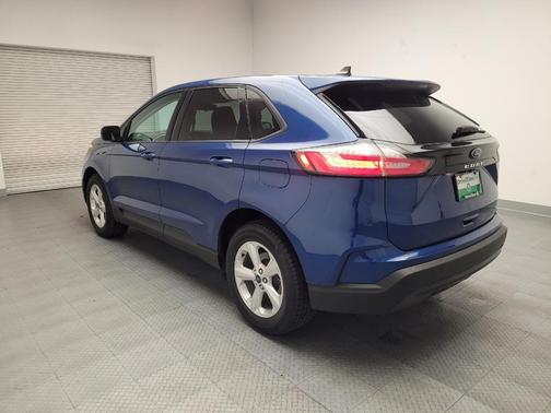 2021 Ford Edge SE