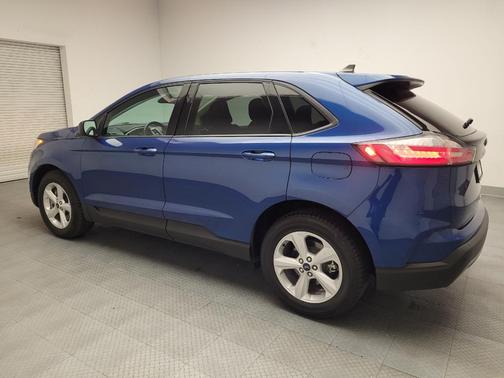2021 Ford Edge SE