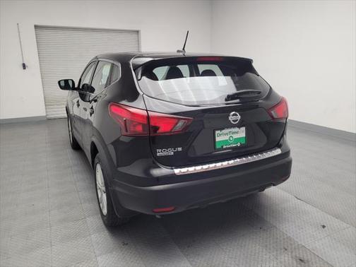 2018 Nissan Rogue Sport S
