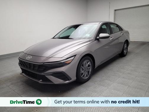 Gray 2024 Hyundai ELANTRA SEL
