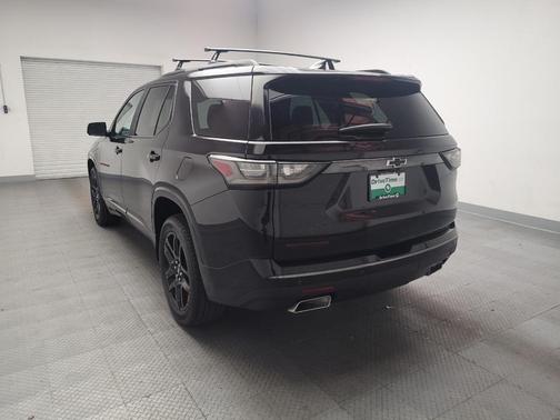 Mosaic Black Metallic 2018 Chevrolet Traverse Premier