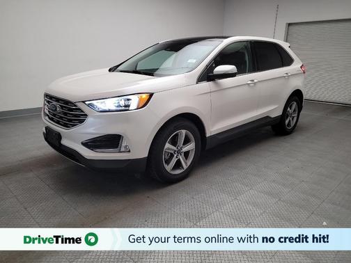 White Platinum Metallic Tri-Coat 2019 Ford Edge SEL