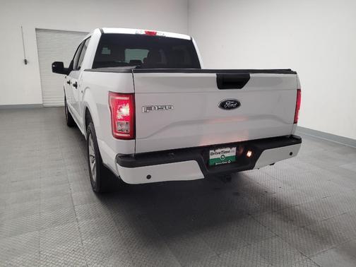 Oxford White 2017 Ford F-150 XL