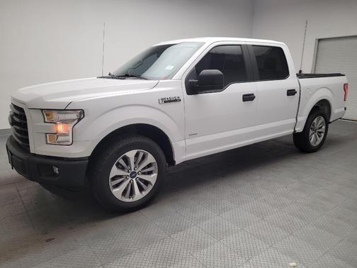 Oxford White 2017 Ford F-150 XL