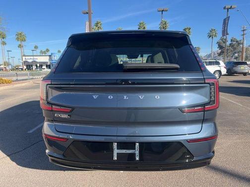 2025 Volvo EX90 Twin Motor Plus