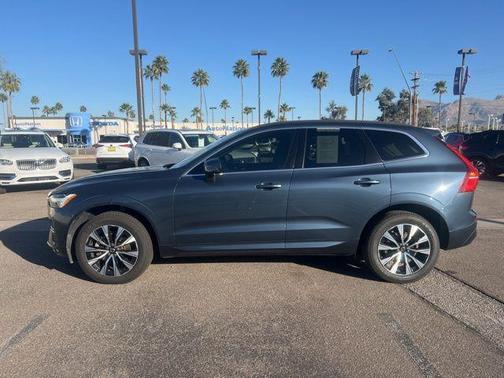 2023 Volvo XC60 B5 Core