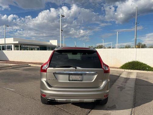 2015 Volvo XC60 T5 Platinum