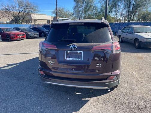 2018 Toyota RAV4 XLE