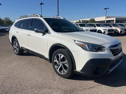 Crystal White Pearl 2021 Subaru Outback Touring