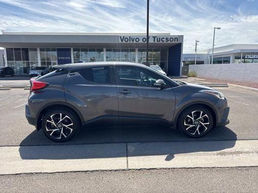 2018 Toyota C-HR XLE Premium