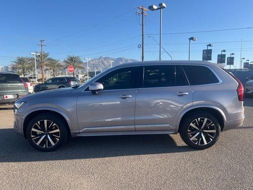 2026 Volvo XC90 B6 Core