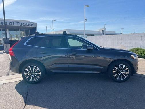 2023 Volvo XC60 B5 Core