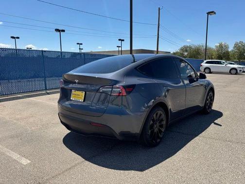 2021 Tesla Model Y Standard Range
