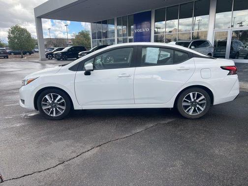 2024 Nissan Versa 1.6 SV