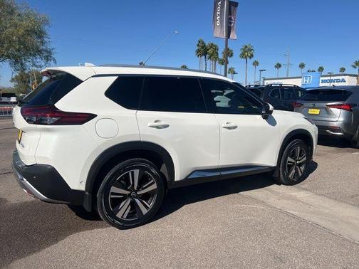 2023 Nissan Rogue Platinum