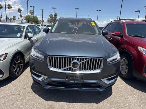 2022 Volvo XC90 Recharge Plug-In Hybrid T8 Inscription Expression 7 Passenger