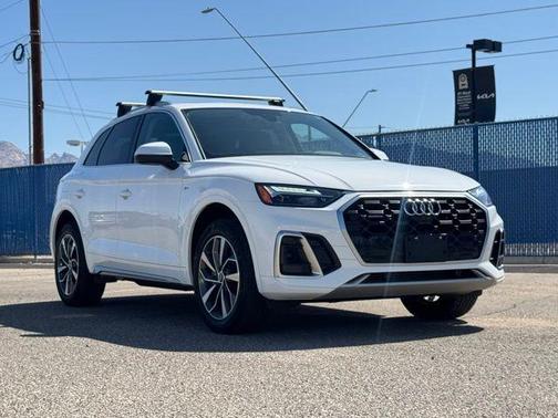 2023 Audi Q5 45 S line quattro Premium