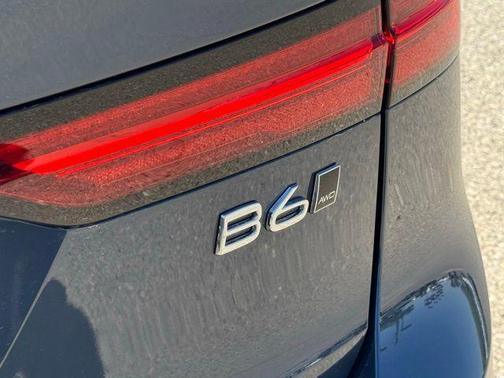 Denim Blue 2025 Volvo V90 Cross Country B6 Ultra