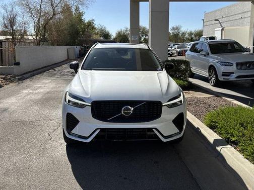 2025 Volvo XC60 B5 Core