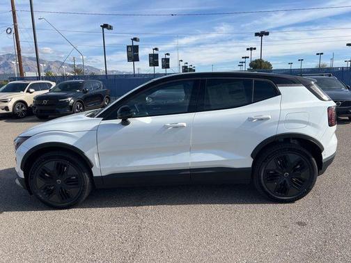 2026 Volvo EX30 TWIN MOTOR ULTRA