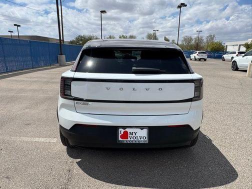 2025 Volvo EX30 Twin Motor Plus