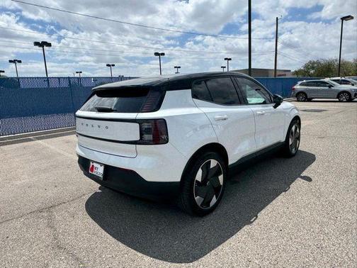 2025 Volvo EX30 Twin Motor Plus