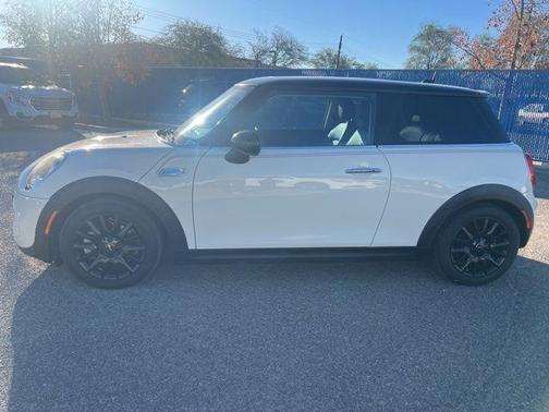 2017 MINI Hardtop Cooper S