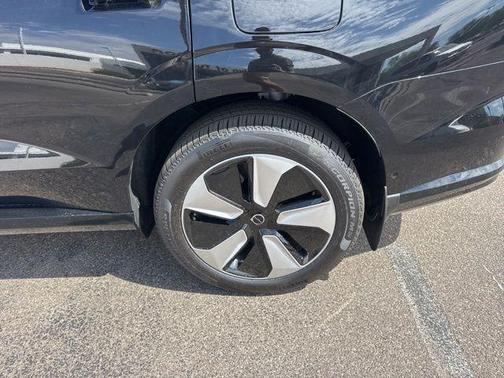 2025 Volvo EX90 Twin Motor Plus