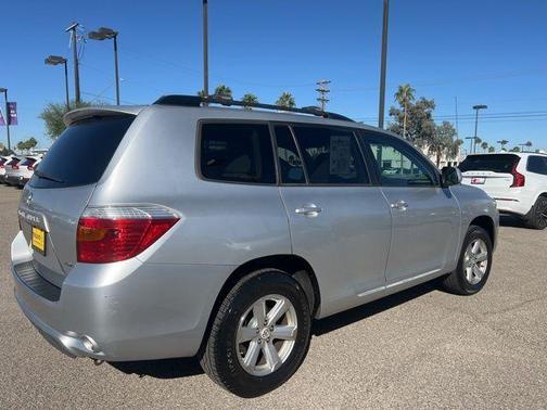 2010 Toyota Highlander Base