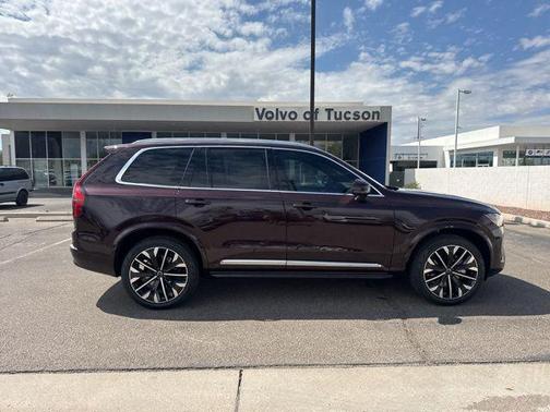 2026 Volvo XC90 B5 Plus 7-Seater