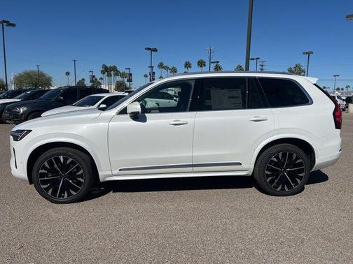 2026 Volvo XC90 B6 Ultra 7-Seater