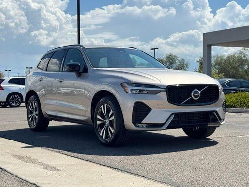 2025 Volvo XC60 B5 Core