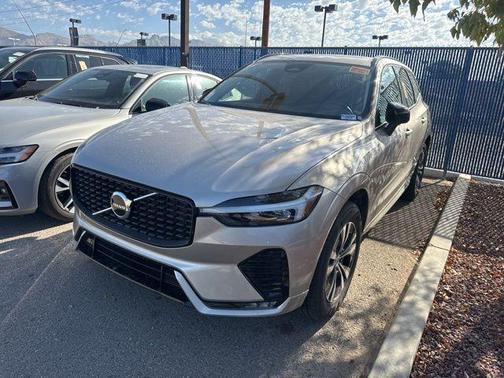 2025 Volvo XC60 B5 Core