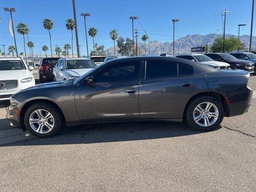 Granite Crystal Clearcoat Metallic 2023 Dodge Charger SXT